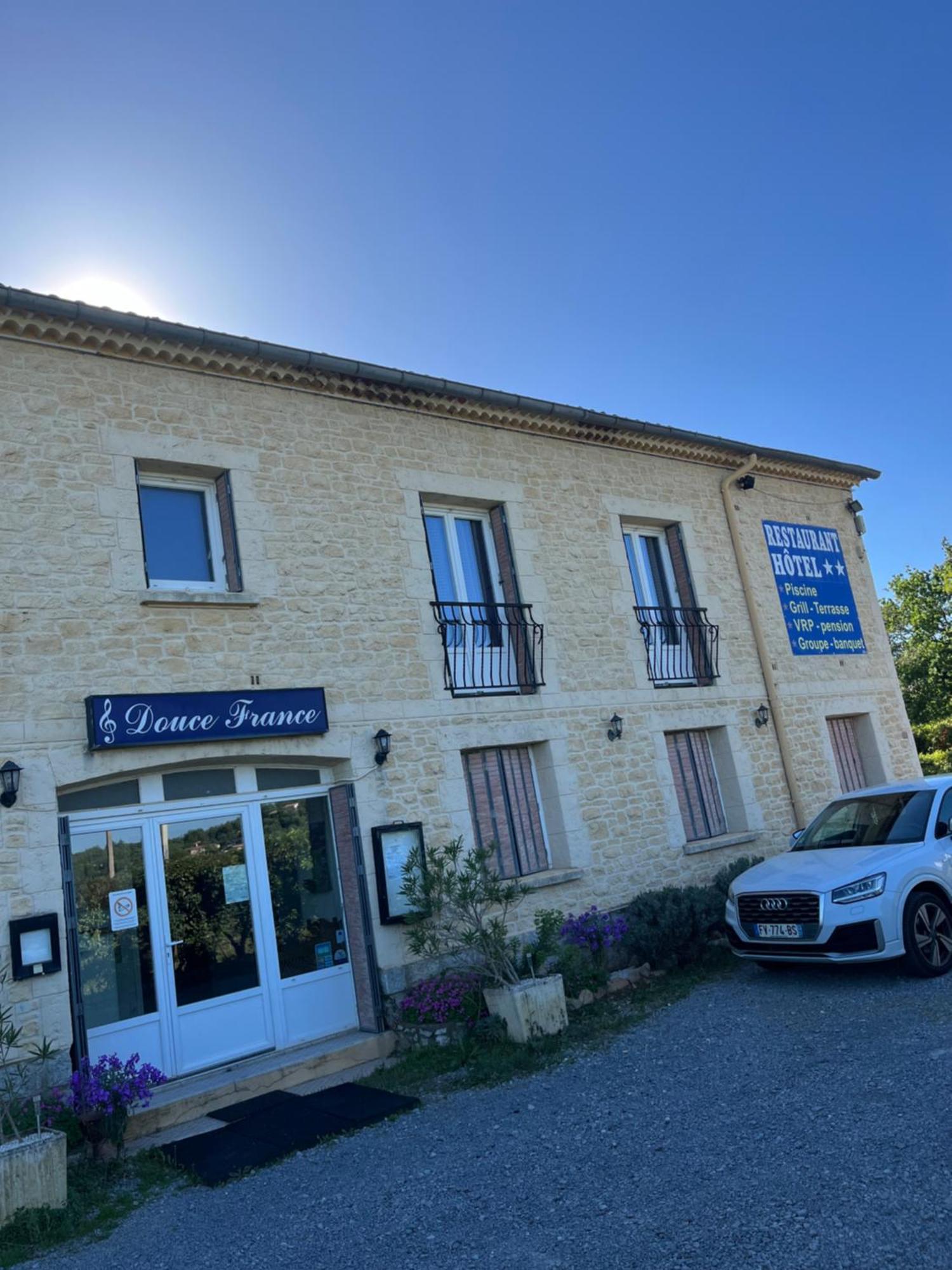 Hotel Restaurant Douce France Saint Alban Auriolles Exterior photo